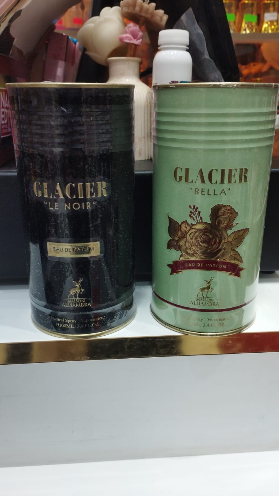 Parfum glacier noir et bella