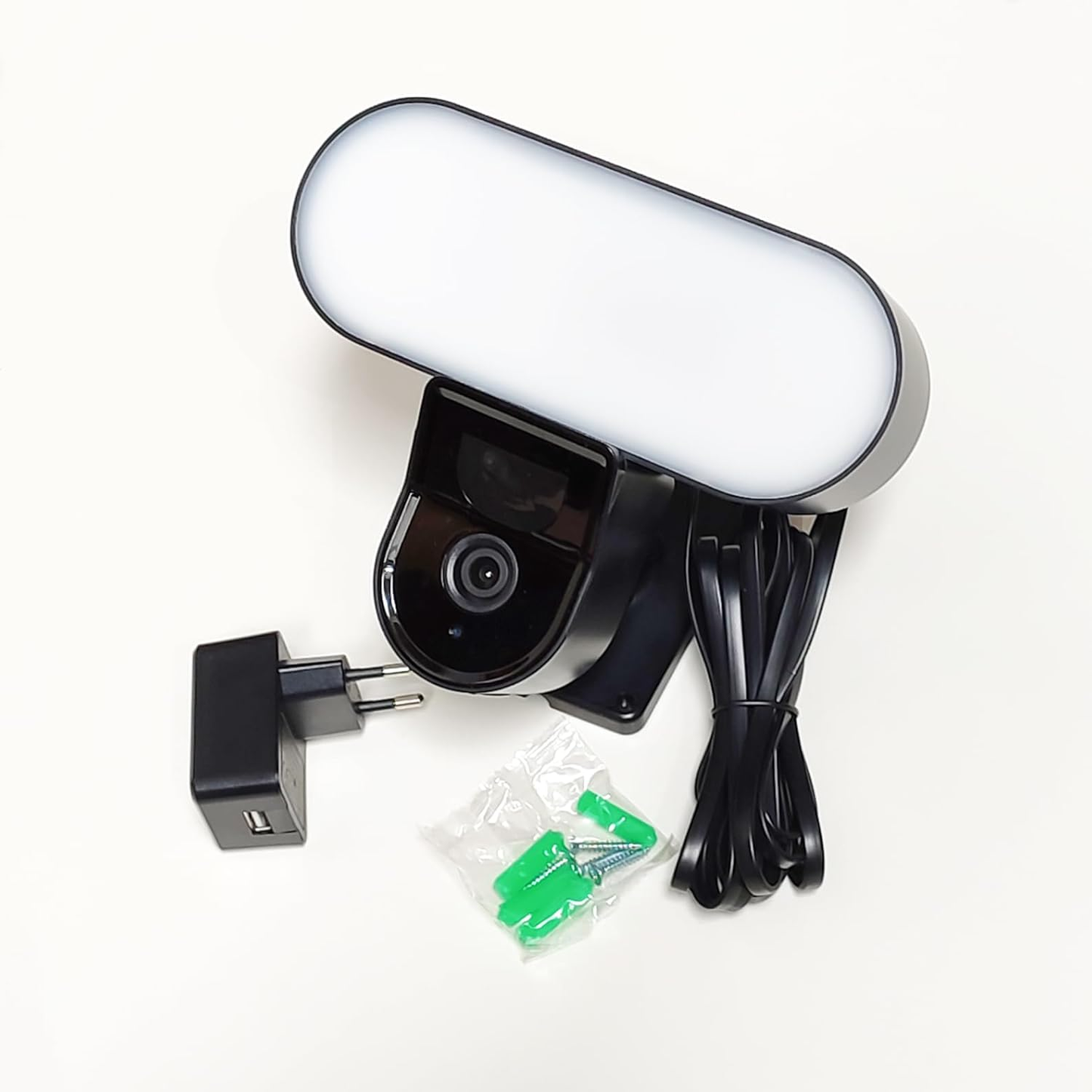 Security Camera 3MP with Projector 10W and PIR Detector