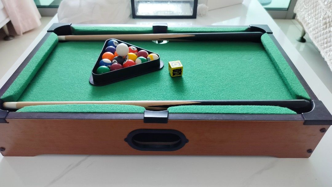 Mini Billiards Pool Table