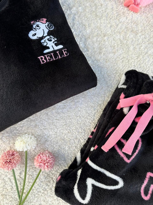 Pyjama fille polaire noir imprimé coeur