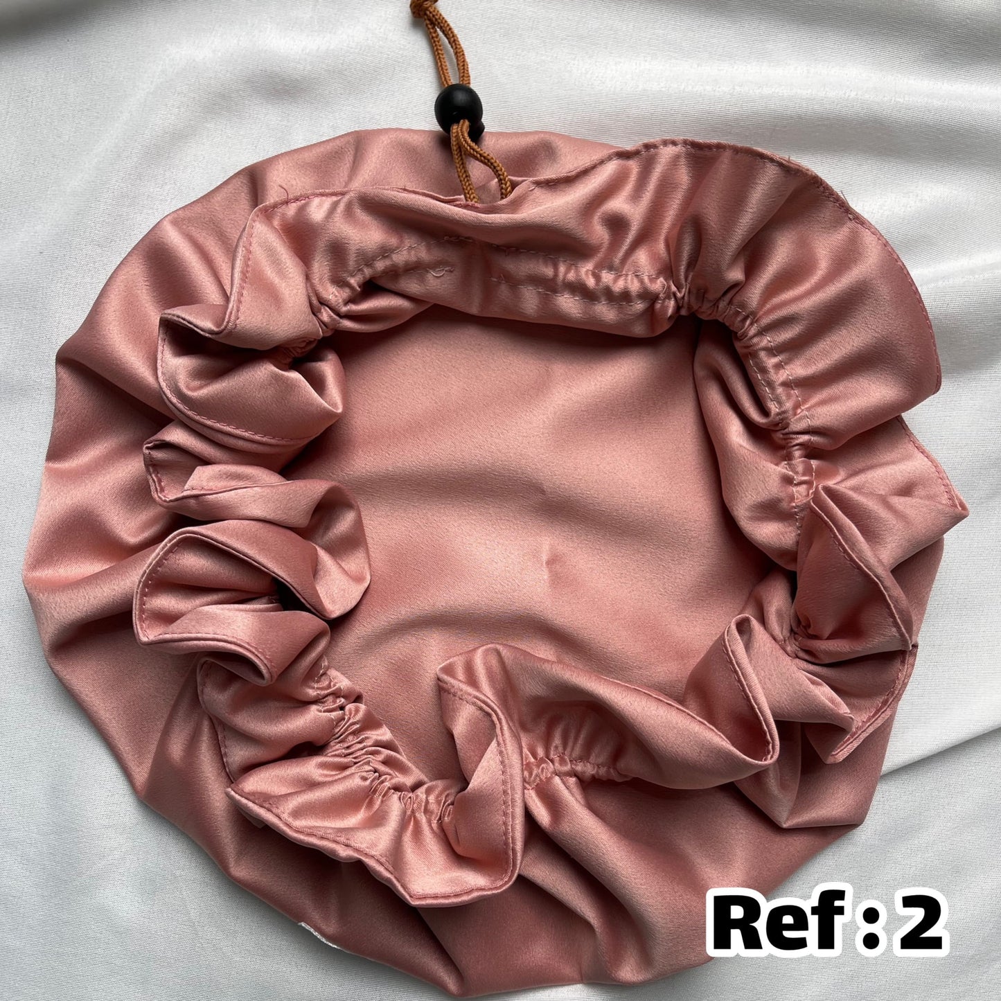 Bonnet en satin pour cheveux