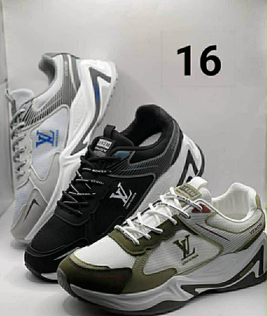 Basket Homme